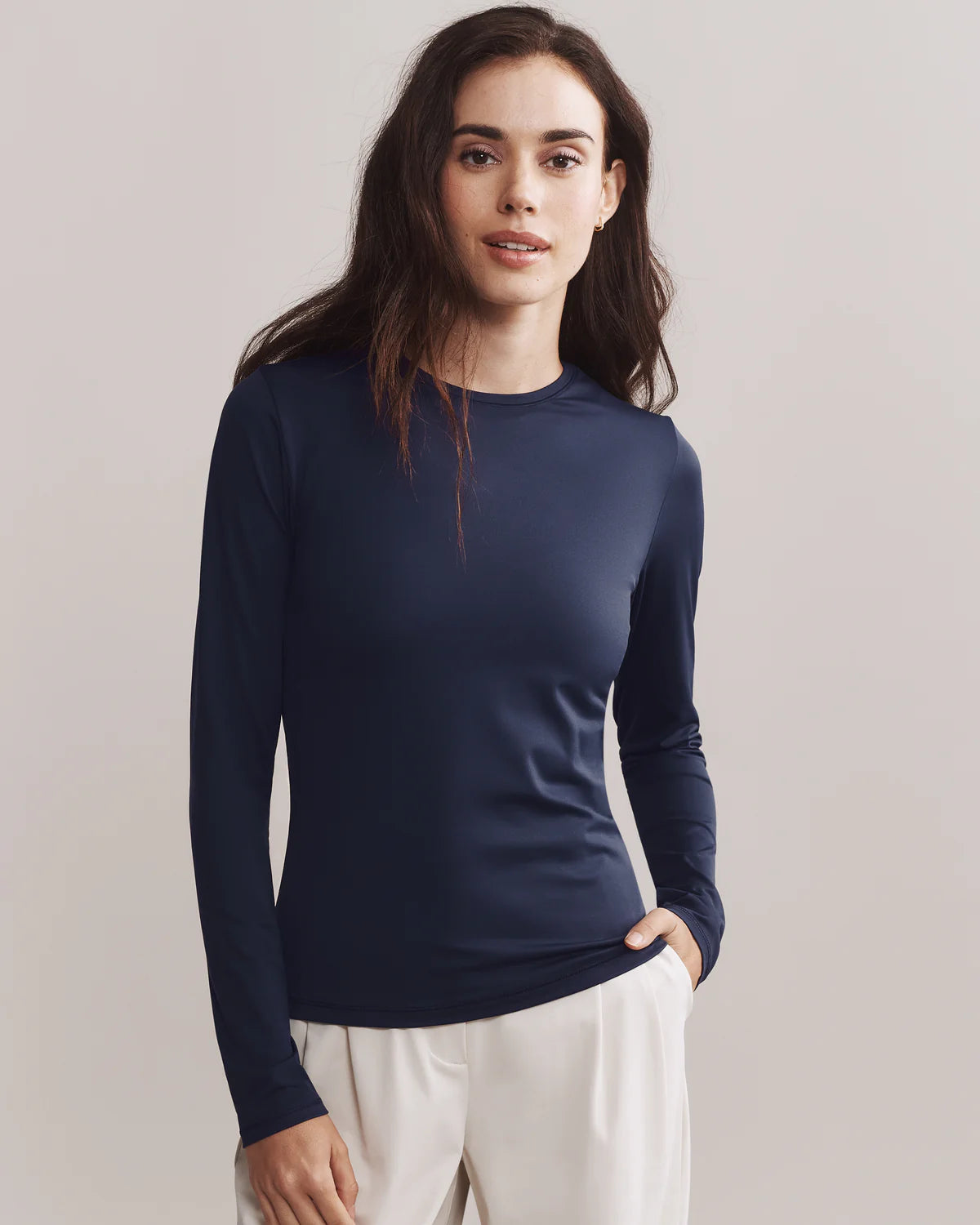 Rhone Women's Ultimate Layer Long Sleeve T-Shirt - Navy Blue